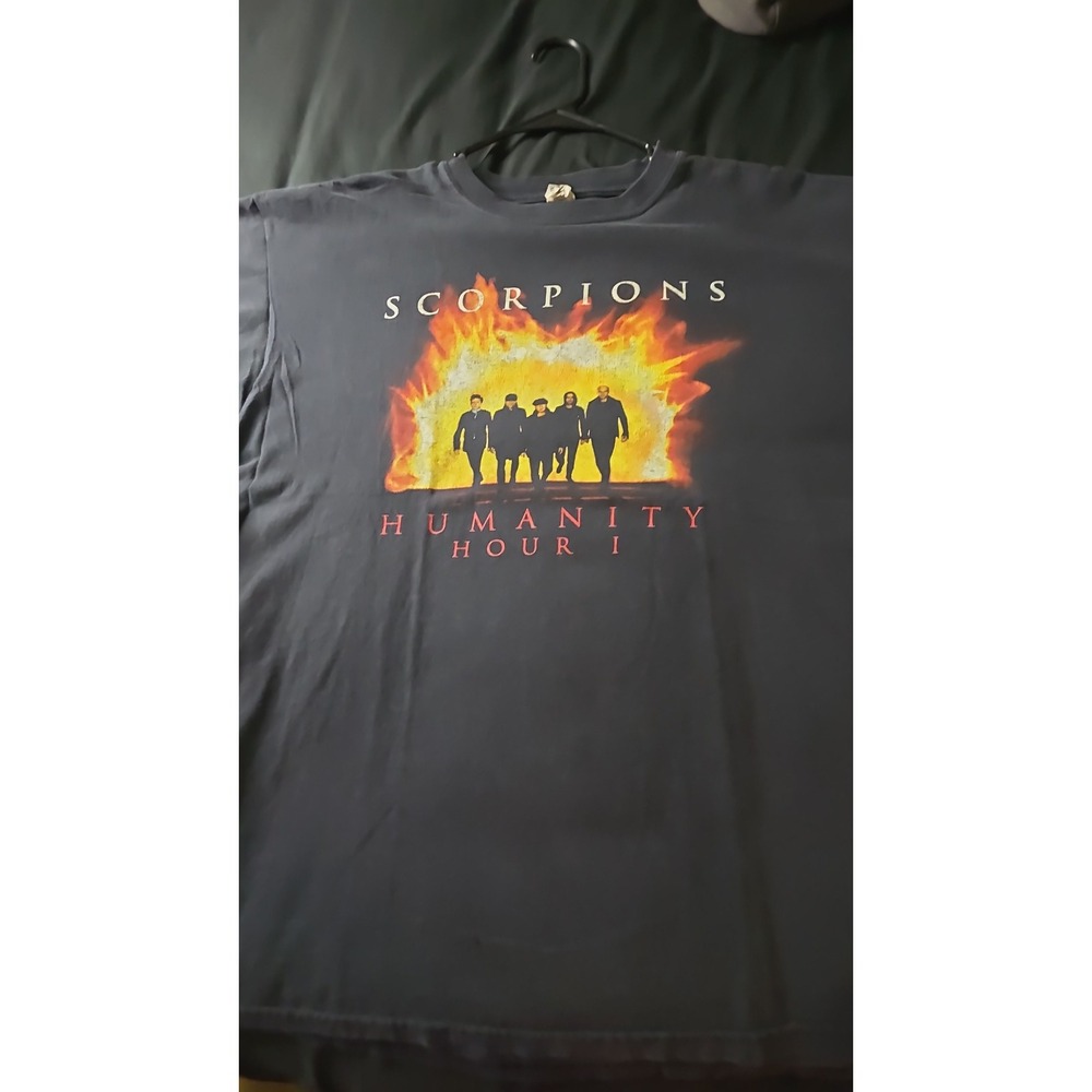 017 - 2007 Scorpions Humanity Hour I World Tour Tee XL Anvil 24 x 27.5